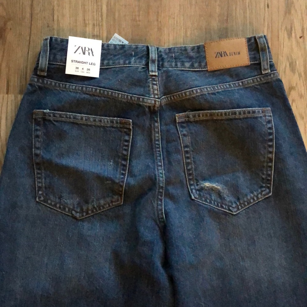 NEW!! Zara High Waisted Ripped Straight Leg Jeans - Picture 11 of 16